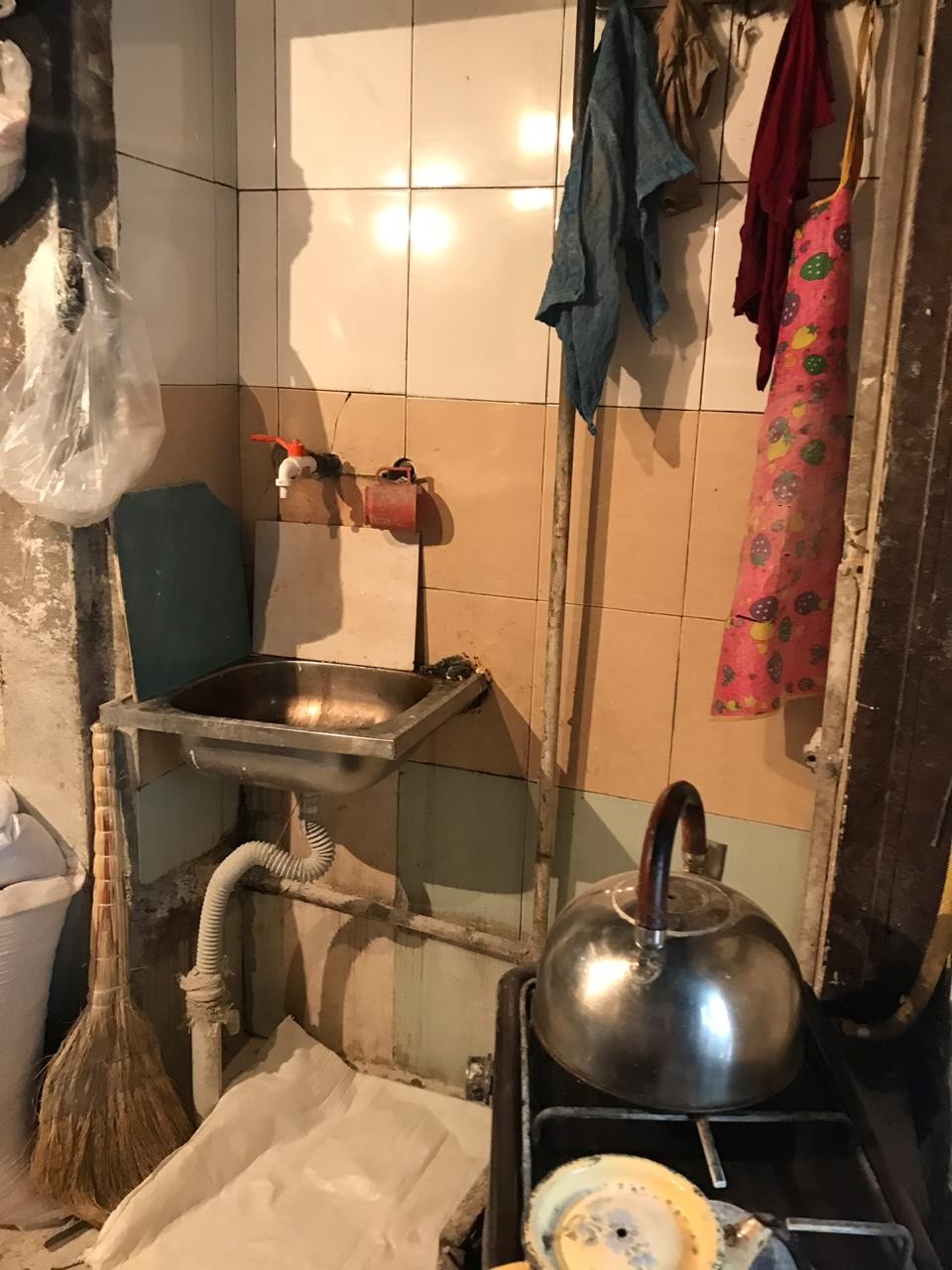 Bakıda Çörək sexində İYRƏNCLİK! (FOTOLAR)